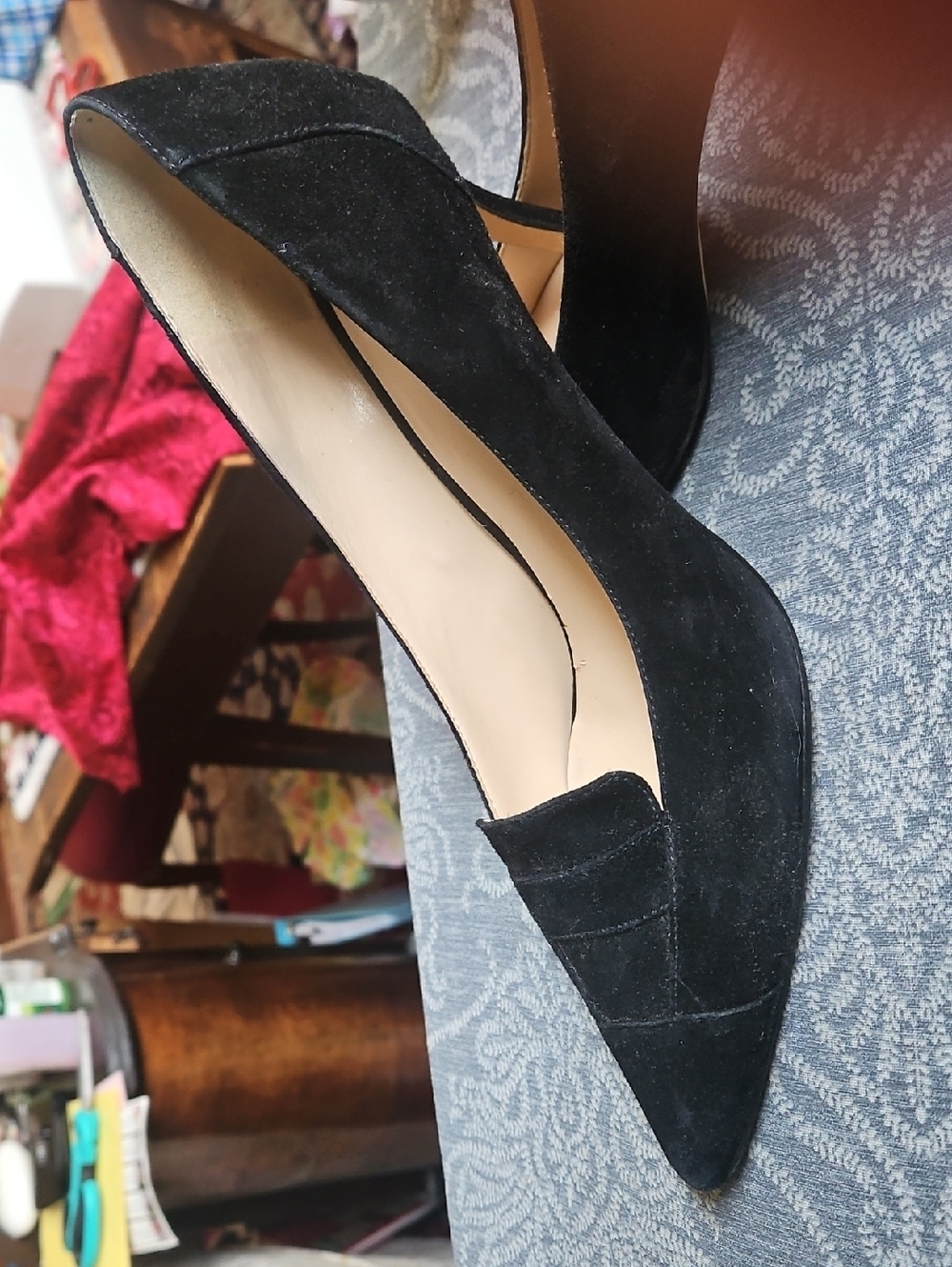 Suede Pumps - Picture 4 of 5